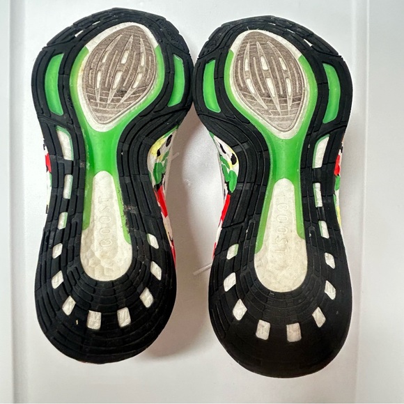 Adidas Ultraboost Sneaker Marimekko, White Floral, women’s 7.5 - Picture 5 of 7